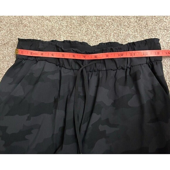 Lululemon‎ Womens Jogger On The Fly 7/8 in Incognito Camo Multi Gray 6 Ankle - Picture 4 of 6